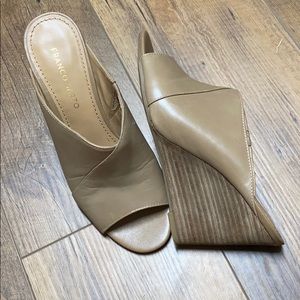 Nude wedge heels slip on